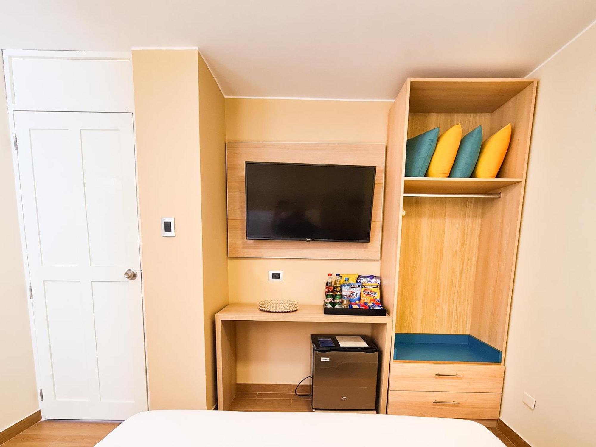 לימה Acuario Hotel & Suite מראה חיצוני תמונה