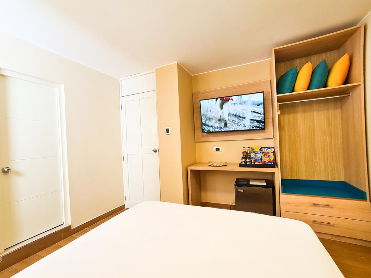 לימה Acuario Hotel & Suite מראה חיצוני תמונה